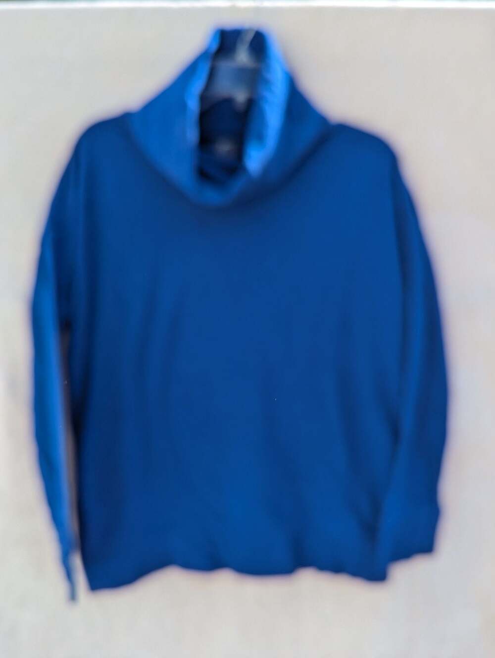 GapFit Women's Cowl Neck Athletic Pullover Sweatshirt